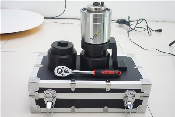 Ť�ر��������b��ֱ����˨