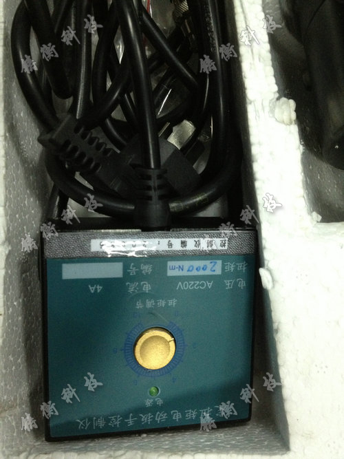 電動定扭力扳手
