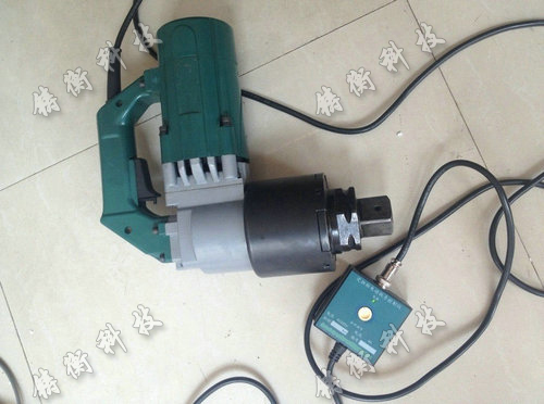 定扭矩電動扳手圖片