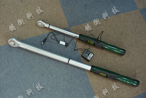 數顯扭力扳手圖片