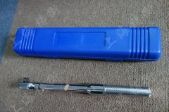 �|���õĿ��{ʽŤ�ذ���